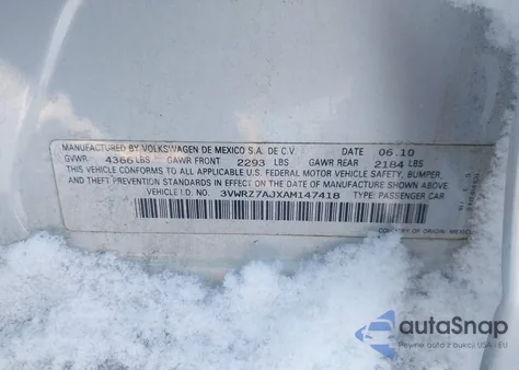 2010 Volkswagen Jetta Limited Edition z USA, uszkodzony, nr VIN 3VWRZ7AJXAM147418